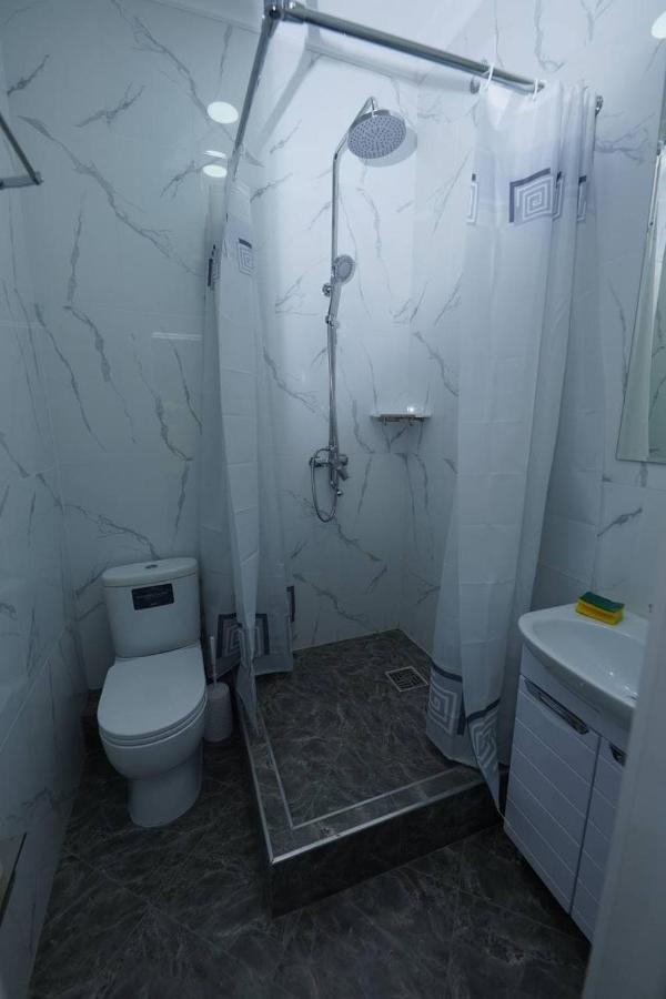 Halal Apart Hotel Almaty Exterior photo